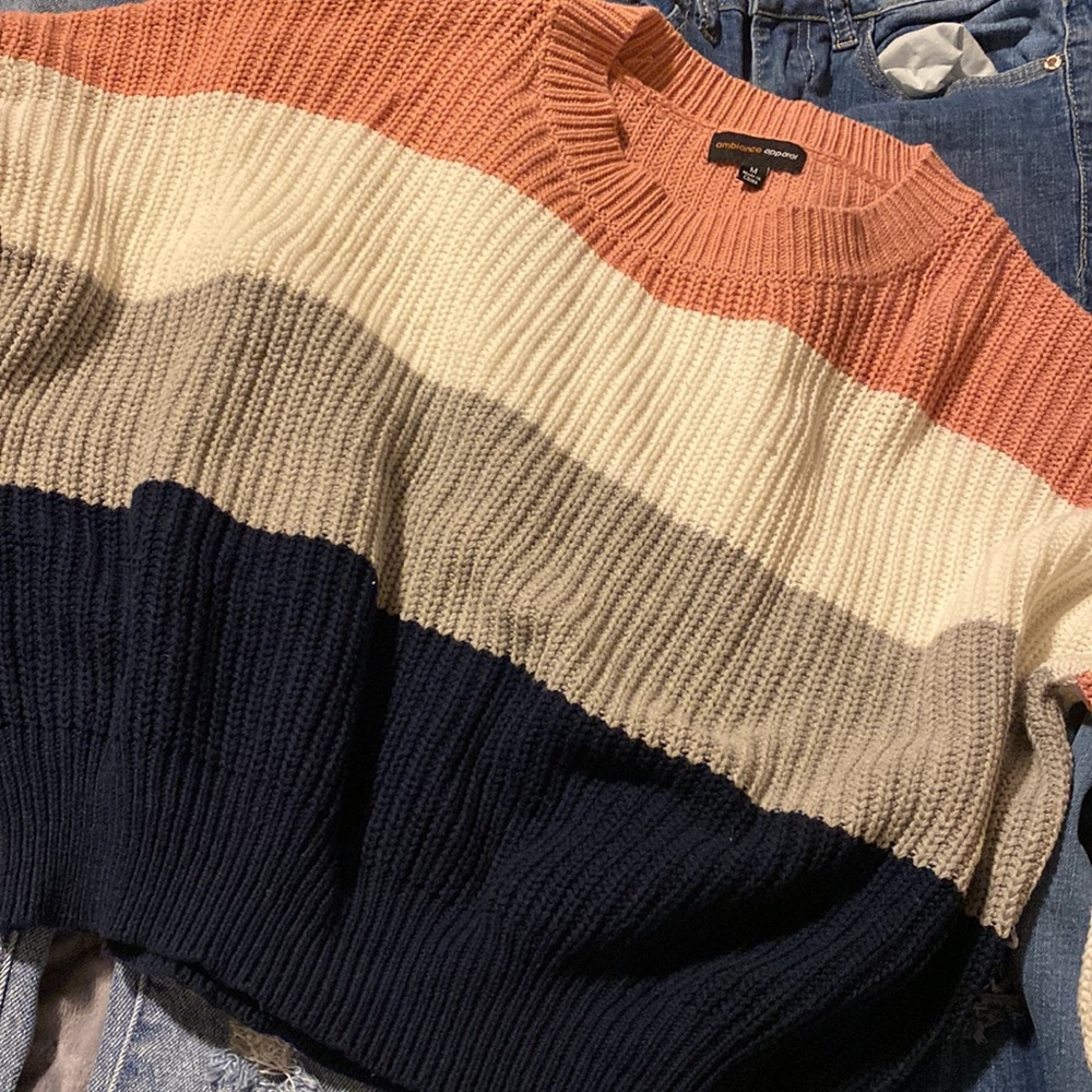 🍁 Sweater weather🍁 Too cute sweater 🍁